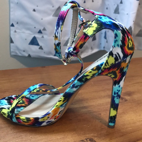 Just Fab heels sz 6 - Picture 2 of 4